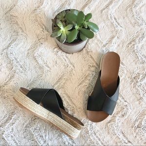 NWOT Wedge Strappy Boho Sandal / Slides